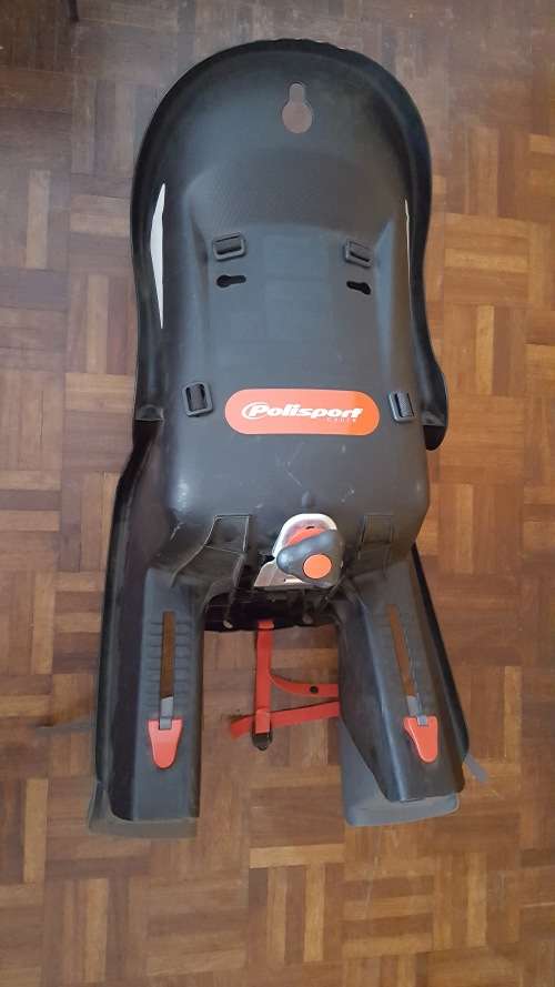 Child Seat/ Baby Carrier