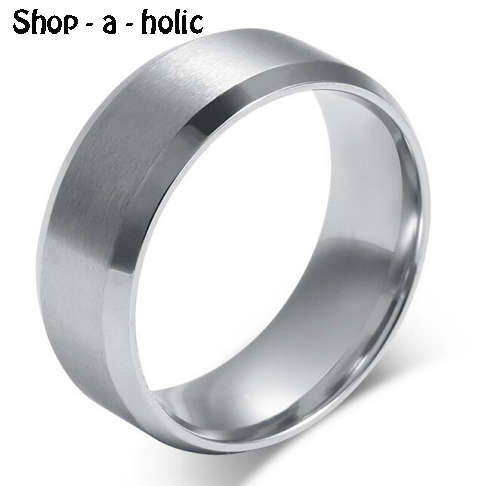 *** Stunning - Mens 8mm Wide Stainless Steel Beveled Ring - Titanium Silver* Size V - 20.37MM ***