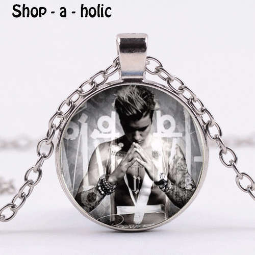 *** NEW - JUSTIN BIEBER NECKLACE ***