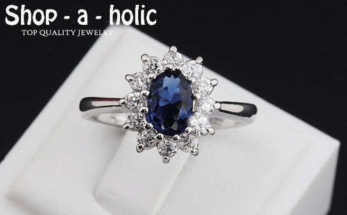 *** STUNNING SWISS CZ PRINCESS ENGAGEMENT RING * Size R- 18.78MM ***