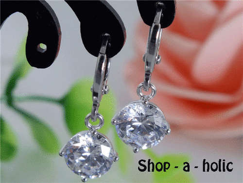 *** BEAUTIFUL CUBIC ZIRCONIA DROP EARRINGS***