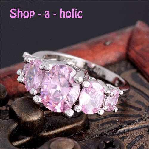 *** VALENTINE'S / LOVE TRENDY ~ BOLD PINK  ~  CUBIC ZIRCONIA RING * Size 7 / N ***