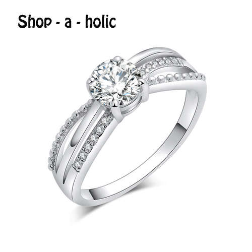 *** TRENDY CUBIC ZIRCONIA ENGAGEMENT RING * Size O 1/2***