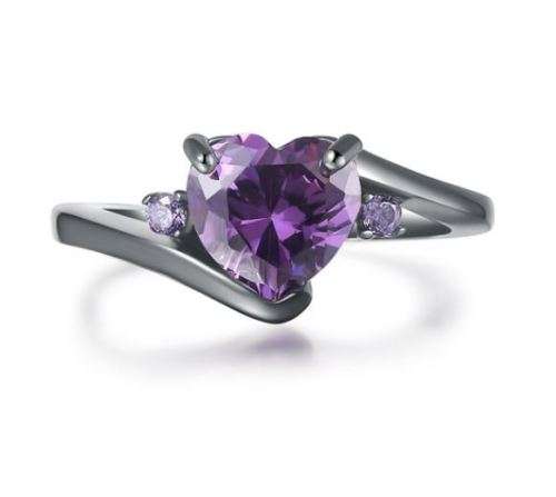 * 2 CARAT PURPLE HEART CZ BLACK RING * Size: 9*