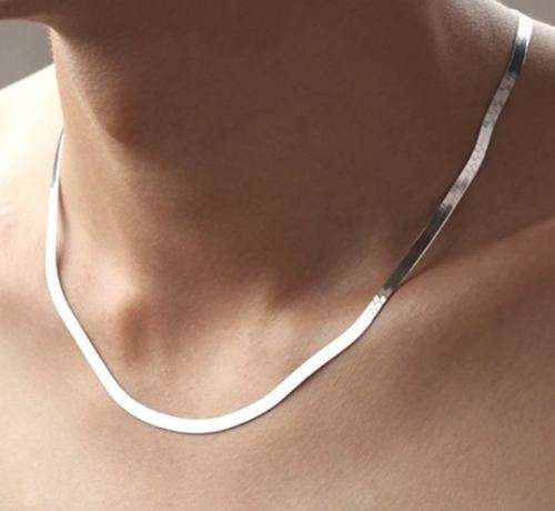 *** 5MM SNAKE BLADE CHAIN 40CM - *SILVER COLOUR ***