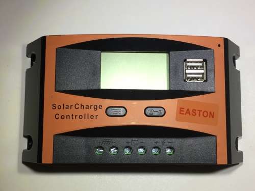 20A 12/24V Easton solar charge controller with temperature gauge
