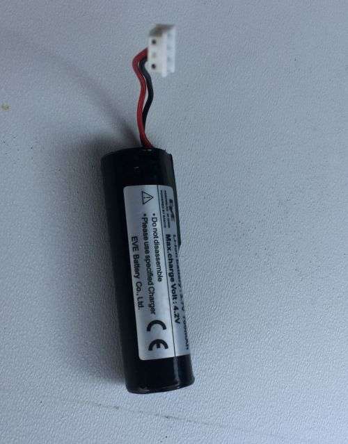 700mah 3.7V Eve lithium ion battery for Bluetooth speakers, rechargeable lamps and toys(Local Stock)