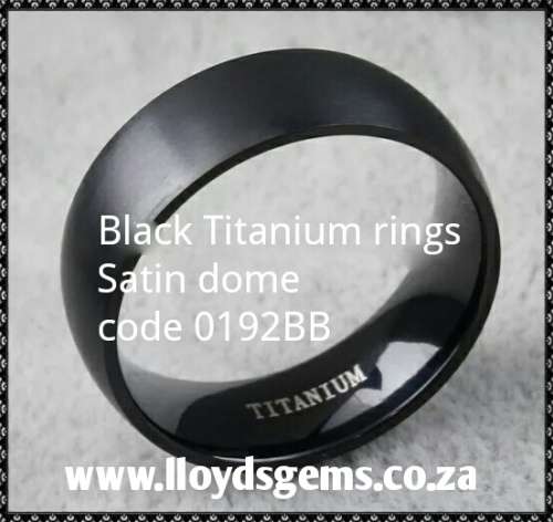 MENS TITANIUM  BLACK Satin rings 8MM RING  SIZE 8 to 13