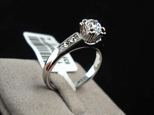 18K WHITE GOLD PLATED SOLITAIRE ENGAGEMENT RING, FREE BOX*SIZES 5, 6, 7,8,9