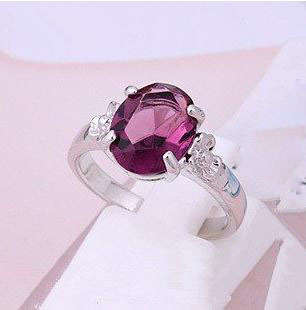 ***BEAUTIFUL! 18K WHITE GOLD PLATED AMETHYST SWAROVSKI CRYSTAL RING***SIZE 5.5