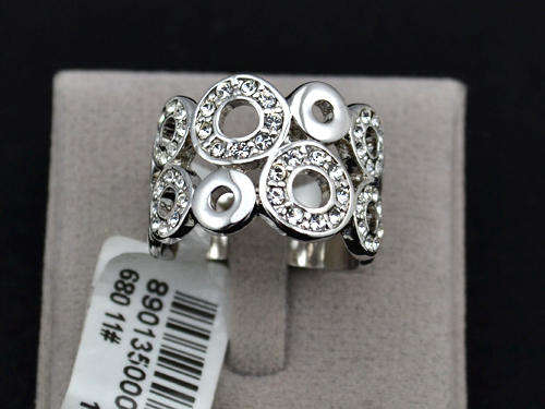***STUNNING! 18K WHITE GOLD PLATED RHINESTONE CIRCLES RING***SIZES 5.5, 6, 6.5, 7 & 8