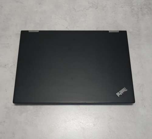 Lenovo thinkpad yoga 370 i5 7th gen