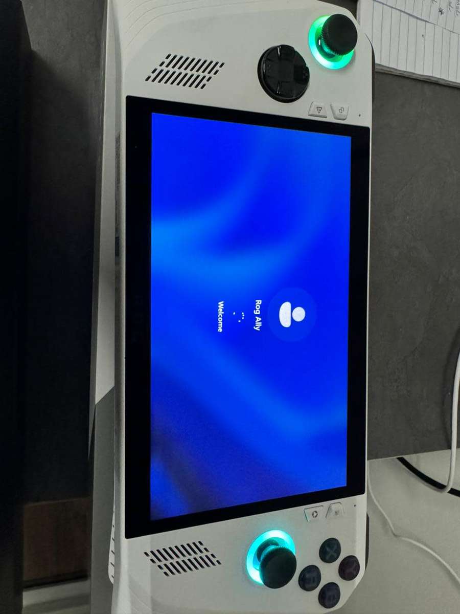 Asus ROG Ally - Z1 Extreme