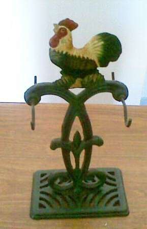 Ornate Cast Iron Mug Holder Stand with Rooster on Top