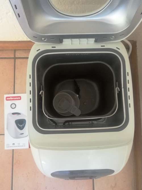 Mellerware Ma-Baker Bread maker (Model:  26500)