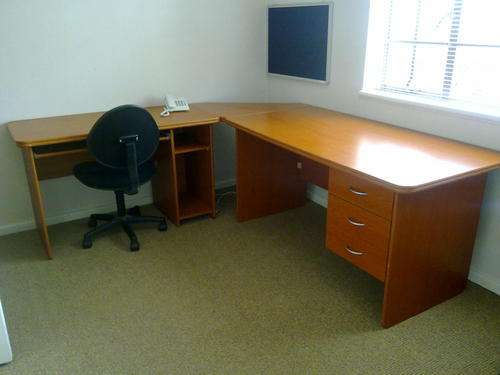 Corner Core Workstation