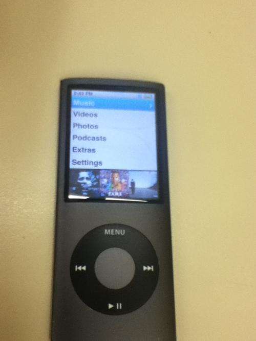 IPOD Nano 8GB 4th Gen