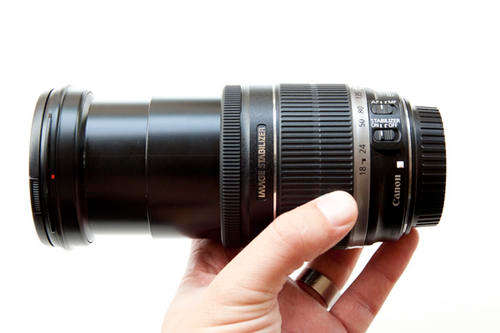 Canon EF-S 18-200mm 1:3.5-5.6 IS