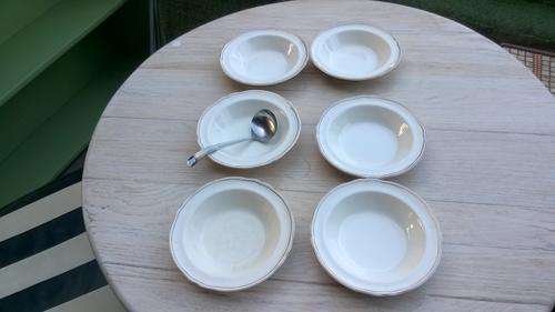 Alfred Meakin Set 6 Dessert Bowls Starts At R1.00