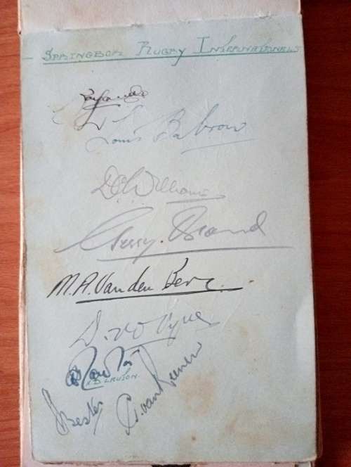 1937,9 original autographs of Springbok touring squad to New Zealand