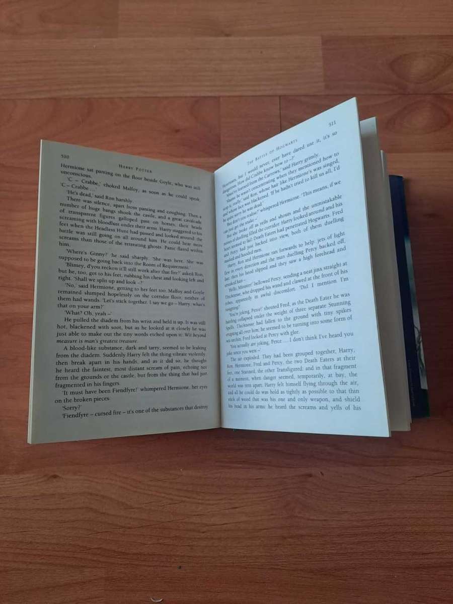 Harry Potter and the Deathly Hallows, Hardcover, 1 st edition