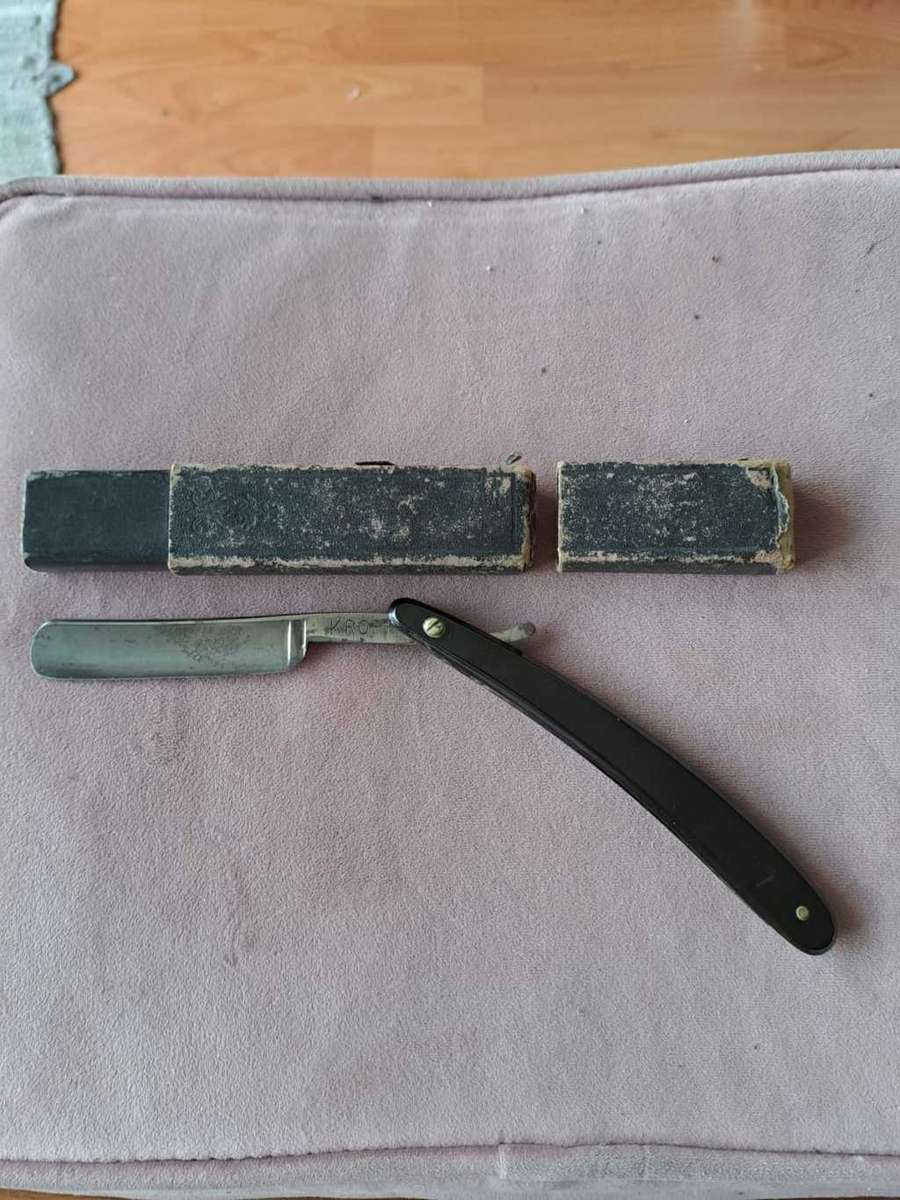 Kropp Antique cut-throat Razor with box