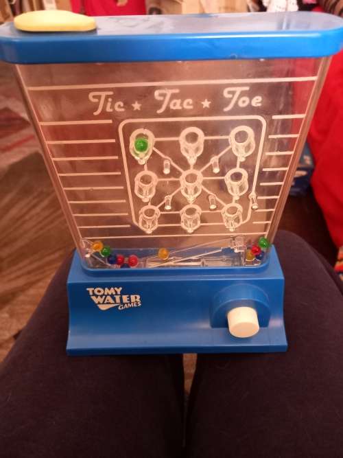 Tomy Water Games (Tic Tac Toe)