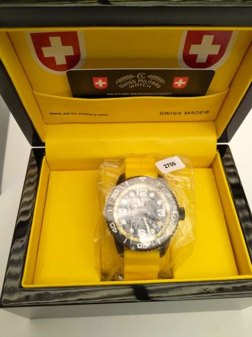 BRAND NEW! CX Swiss Military MARLIN SCUBA NERO dive watch Certified 200m Retail US$775(+- R12,000)