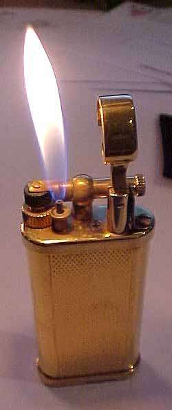 Dunhill Gold Barley Pattern Lighter. (FREE SHIPPING)