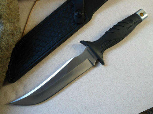 Smith&Wesson S&W Large Upswept Hunting Hunter Knife