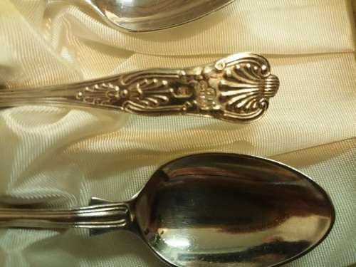 6 x Kings Pattern A1 silverplated Teaspoons