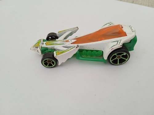 2017 Hotwheels Preying Menace