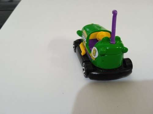 Hot Wheels Bump around