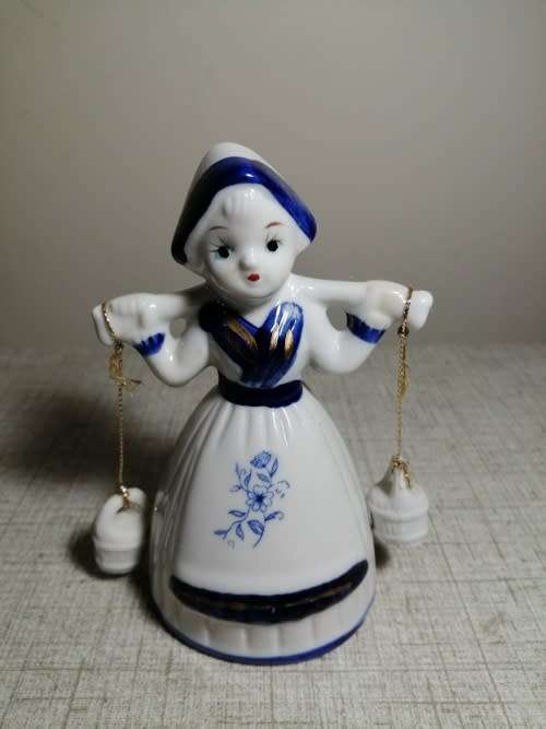 Lovely water bearer bell