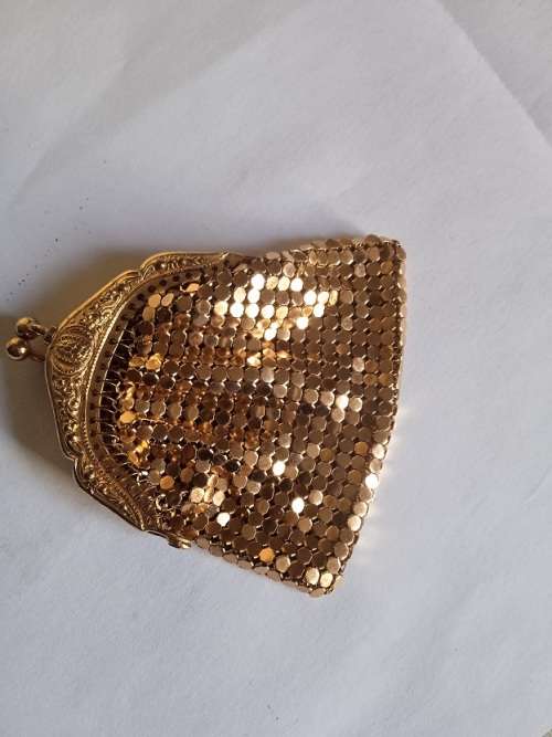 Vintage Gilt-metal mesh coin purse