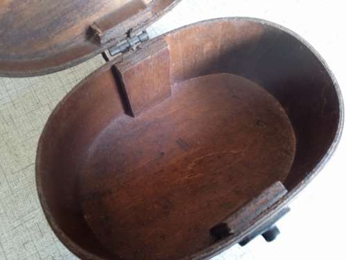 Beautiful wooden jewelery box