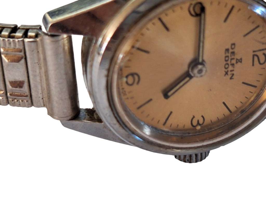 Delfin Edox windup ladies watch