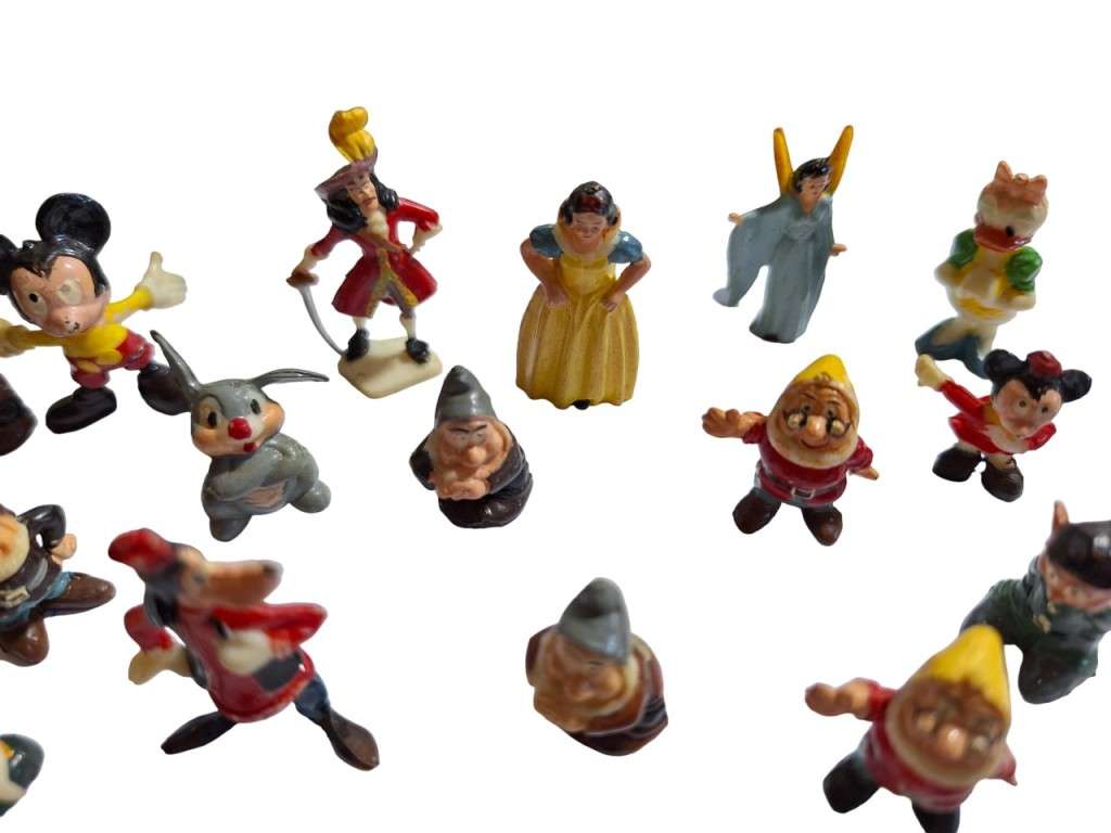 Miniature Disney figures highest 4cm