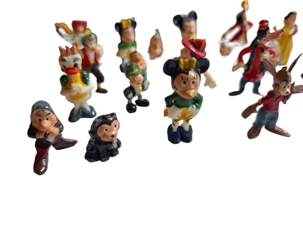 Miniature Disney figures highest 4cm