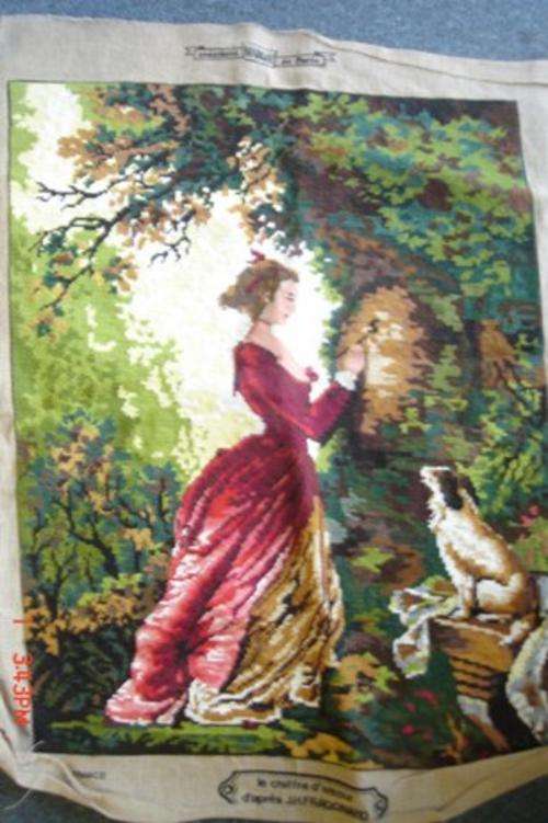 LOVELY VINTAGE TAPESTRIE