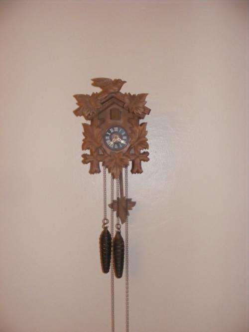 LOVELY CUCKOO CLOCK, REGULA MOVEMENT IN GOOD WORKING CONDITION
