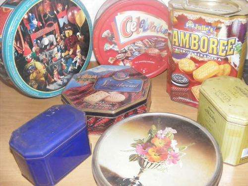 7 X TINS OF VARIOUS SIZES