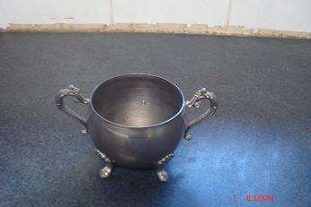 STUNNING FOOTED SUGAR BOWL