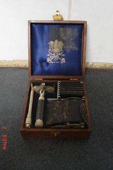VINTAGE WILKONSON SWORD RAZOR, BLADES. ETC