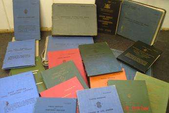 OLD PILOT LOG BOOKS AND PILOT LICENSES DATING BACK TO 1949