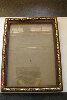 LOVELY PICTURE FRAME