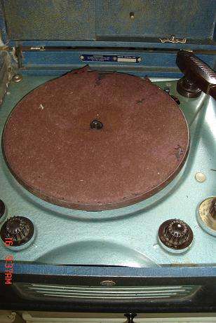 OLD RECORD PLAYER