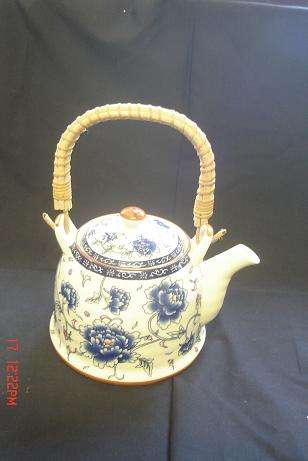 LOVELY ORIENTAL TEAPOT WITH SIEVE