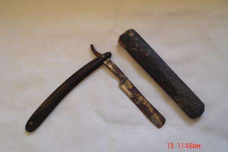 OLD CUT THROAT RAZOR