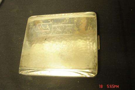 LOVELY SILVER PLATED CIGARETTE HOLDER